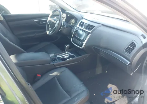 2018 Nissan Altima 2.5 Sr z USA, uszkodzony, nr VIN 1N4AL3AP2JC147421